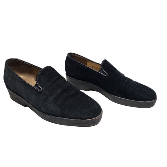 Stuart Weitzman Black Suede Slip On Loafer Heels Size 7W - Picture 1 of 7